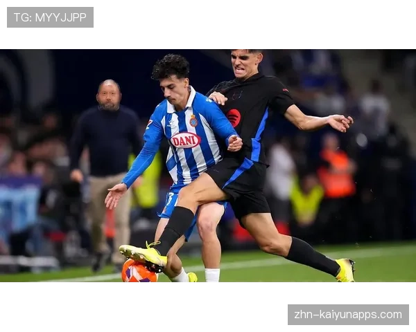 双响引领风骚!格里马尔多23-24赛季任意球破门数五大联赛最多,格里马尔多 fm2020